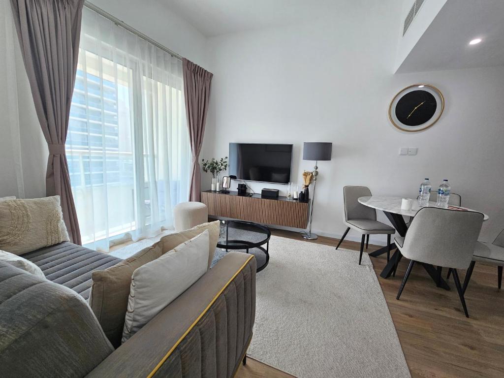 Cozy 1 BR - Dubai Marina - 5 Min to Beach and Metro