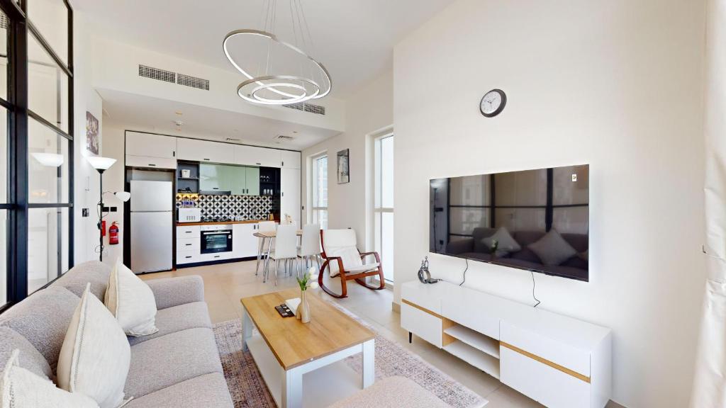 Primestay - Socio 2BR Dubai Hills Estate