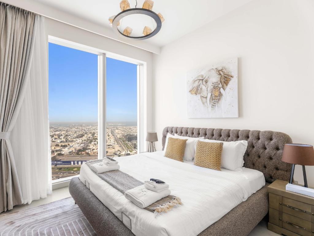 Rustic Elegance 2BDR In Forte Downtown