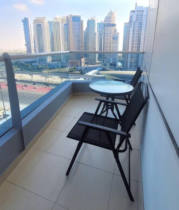 Full Marina View 2BR Luxury Apartment
