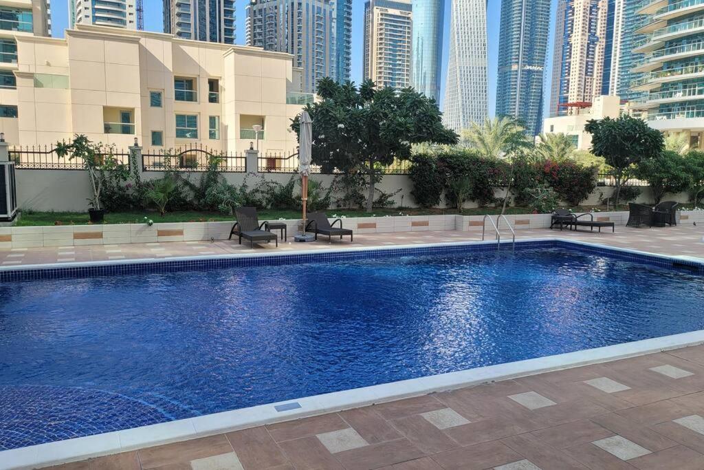 Full Marina View 2BR Luxury Apartment