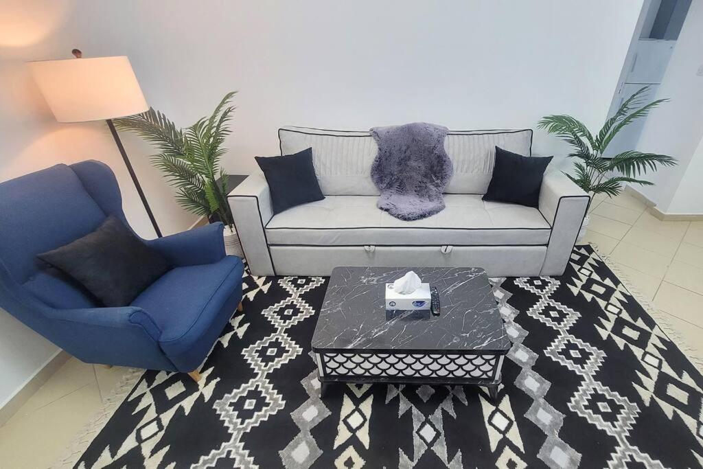 Full Marina View 2BR Luxury Apartment