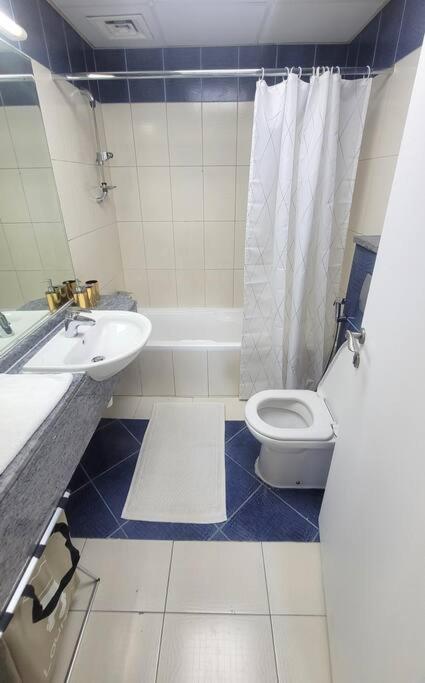 Full Marina View 2BR Luxury Apartment