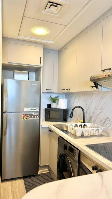 Amazing Modern Spacious Studio at Sky Gardens DIFC