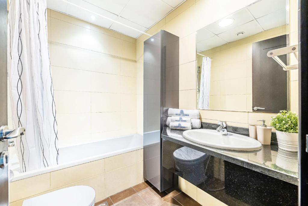 Luxe Studio with Upgraded Interior in Sports City