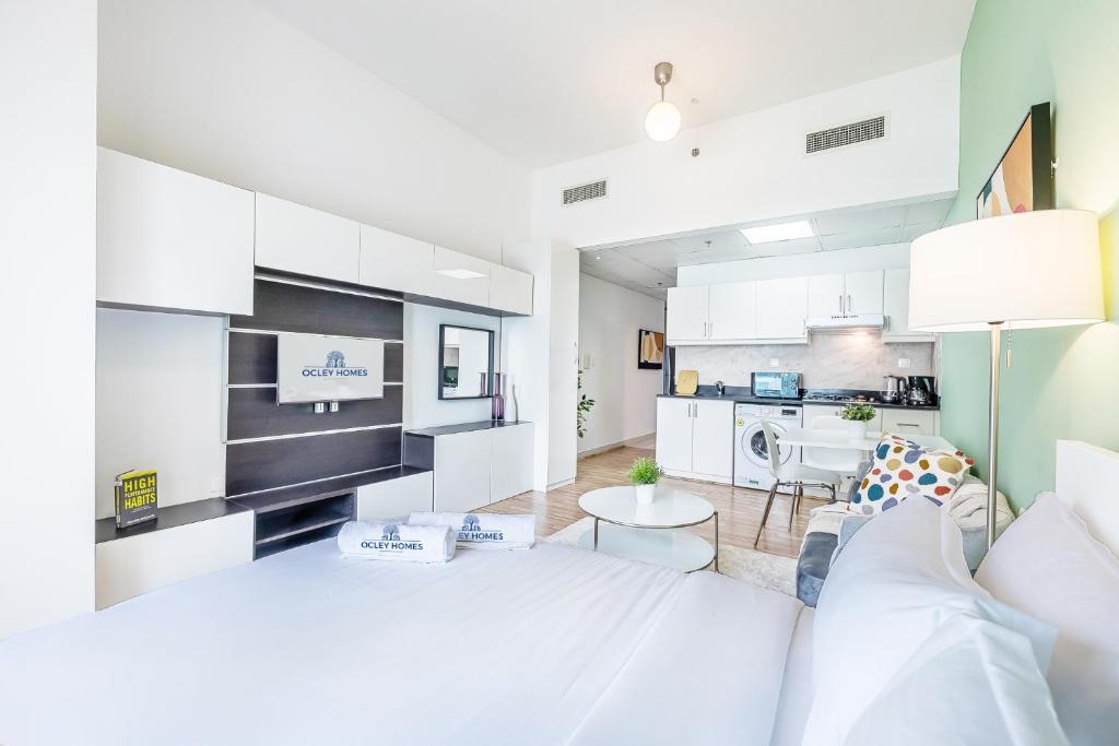 Luxe Studio with Upgraded Interior in Sports City