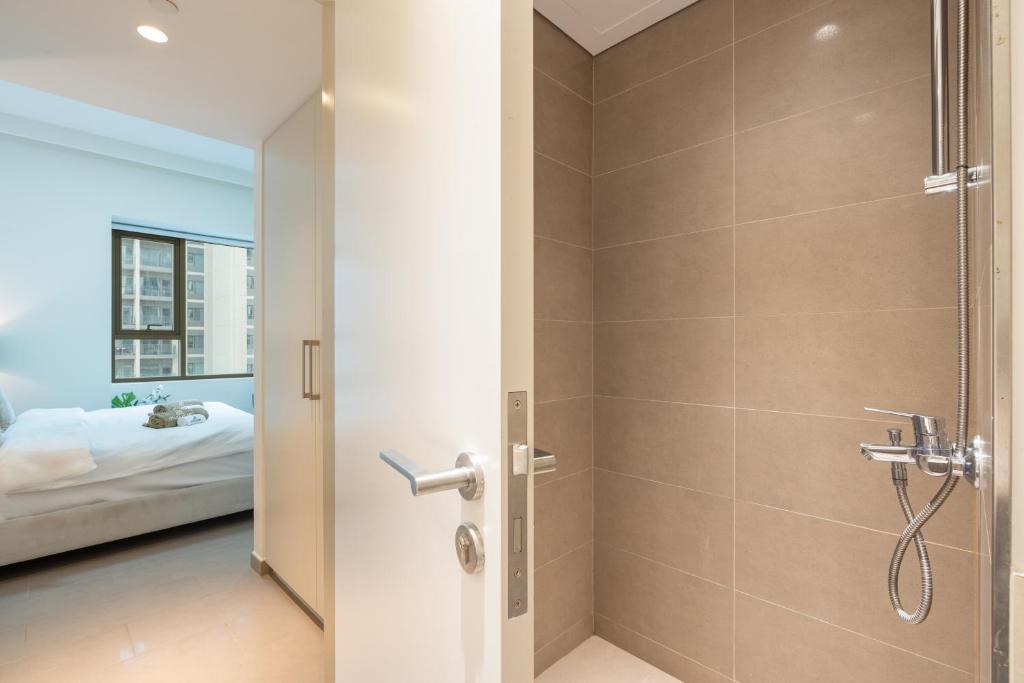 Nicely Furnished 2BR Home in Dubai Hills