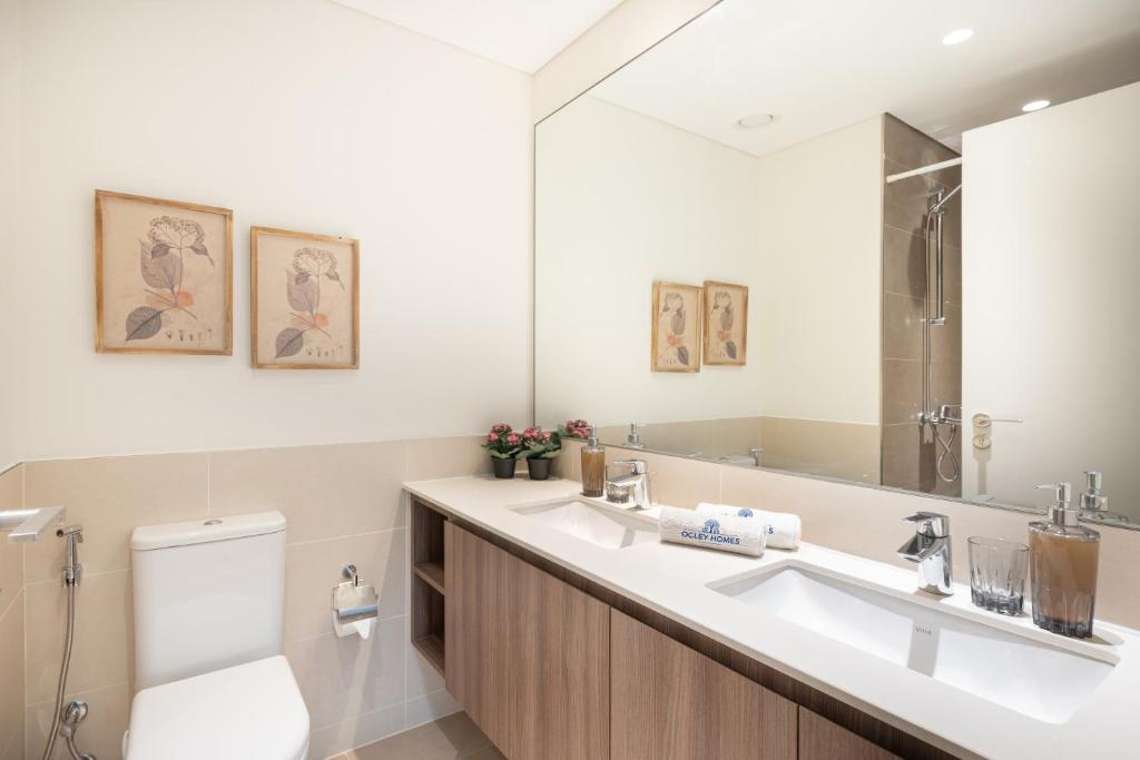 Nicely Furnished 2BR Home in Dubai Hills