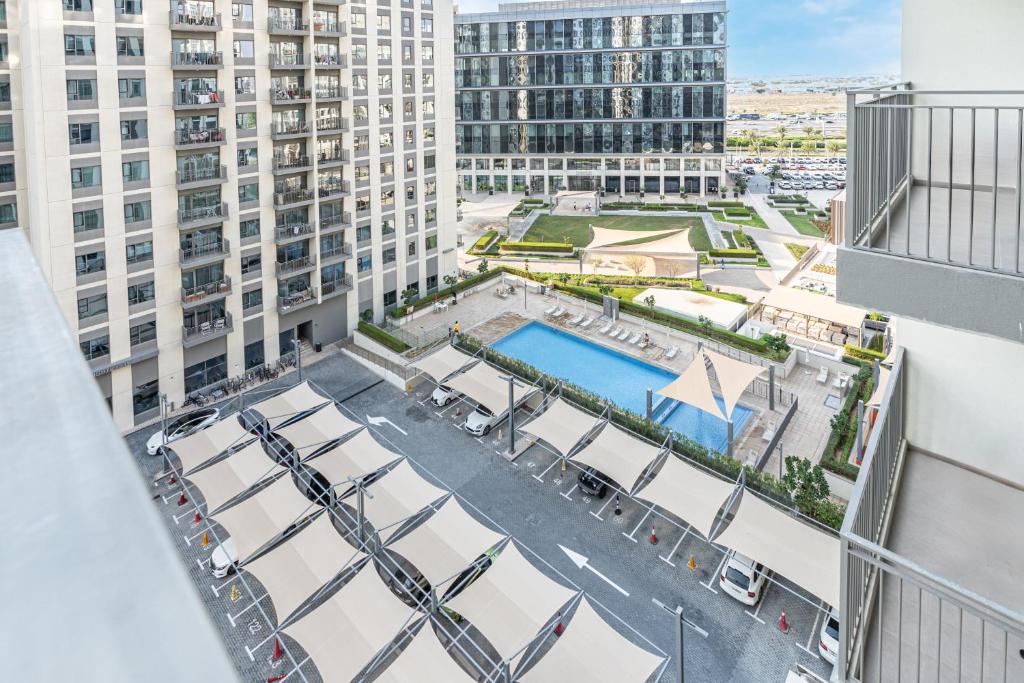 Nicely Furnished 2BR Home in Dubai Hills