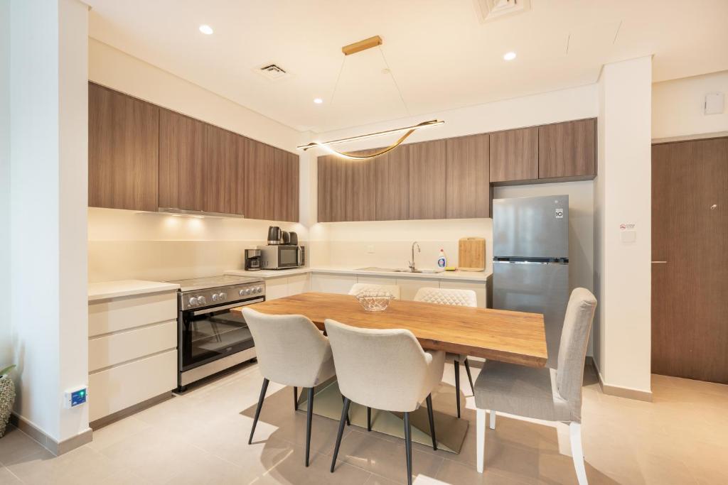 Nicely Furnished 2BR Home in Dubai Hills