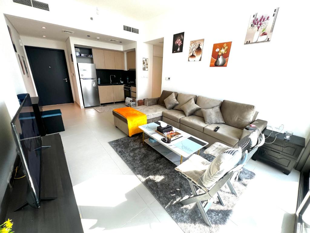 هتل برند نیو 1BHK نیار برژ خلیفه-برژ کراون تاور - Brand New 1BHK Near Burj Khalifa-Burj Crown tower