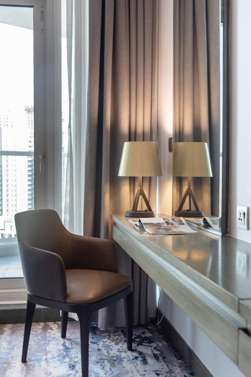 GuestReady Holiday Homes - Living in Taupe