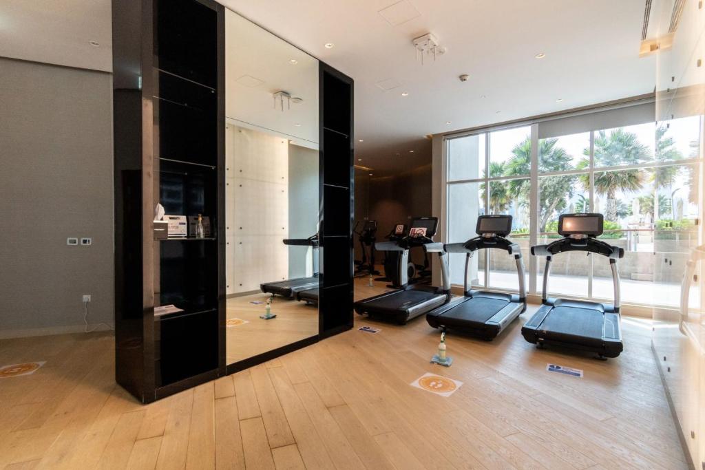 GuestReady Holiday Homes - Living in Taupe