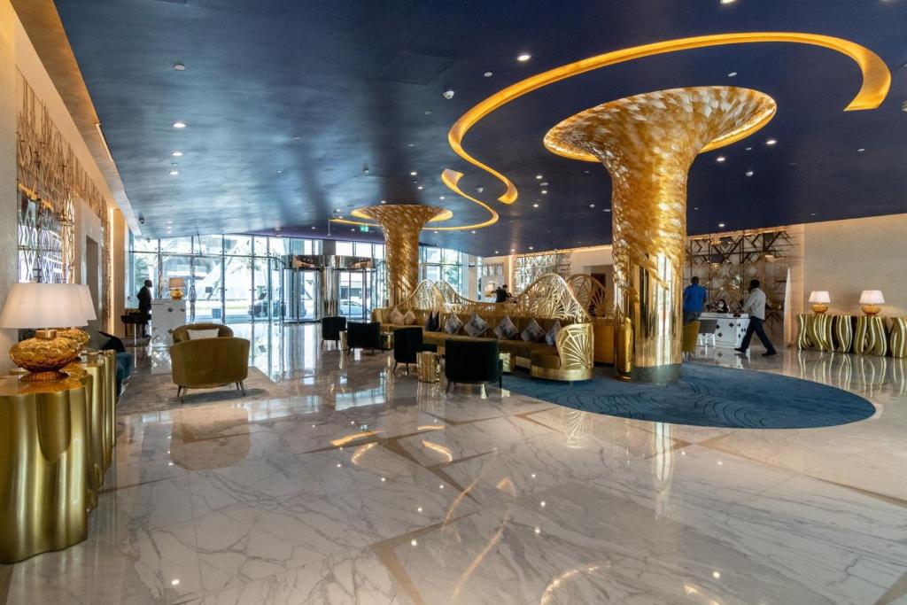 GuestReady Holiday Homes - Living in Taupe