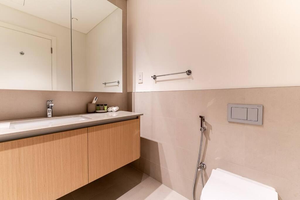 Heatwave Deal! Charming 2 Bed in Creek Beach