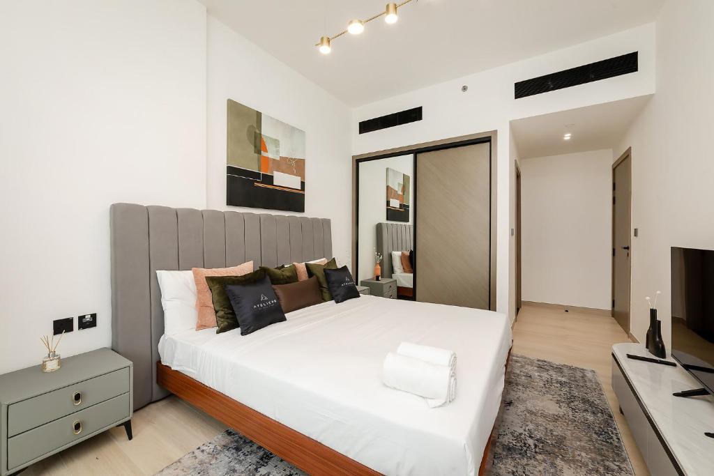 Excellent apartments in Binghatti Crescent