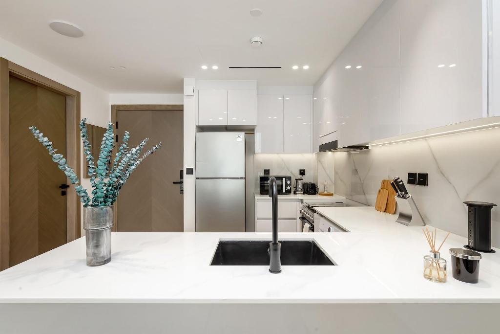 Excellent apartments in Binghatti Crescent