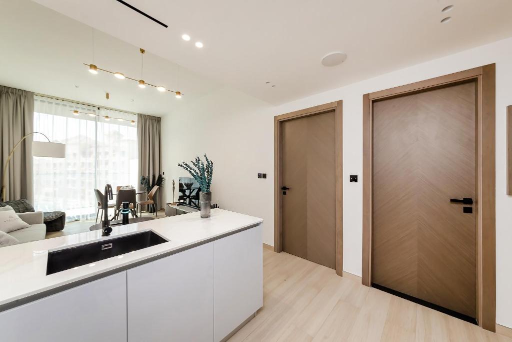 Excellent apartments in Binghatti Crescent