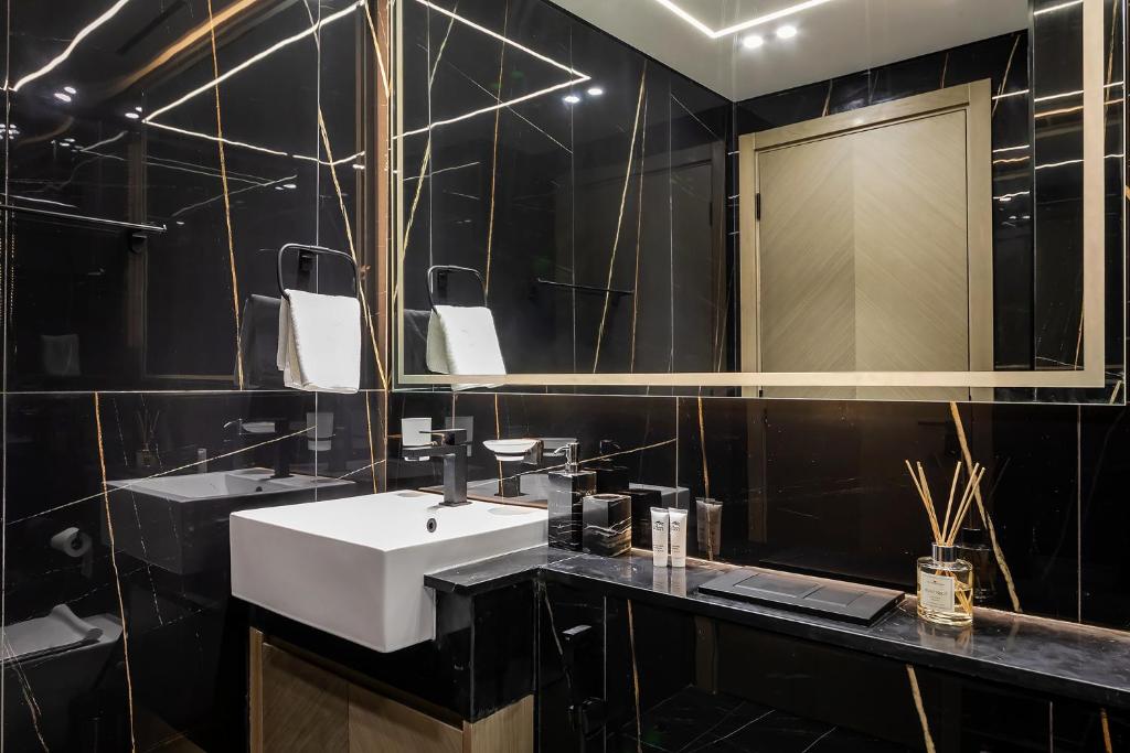 Excellent apartments in Binghatti Crescent