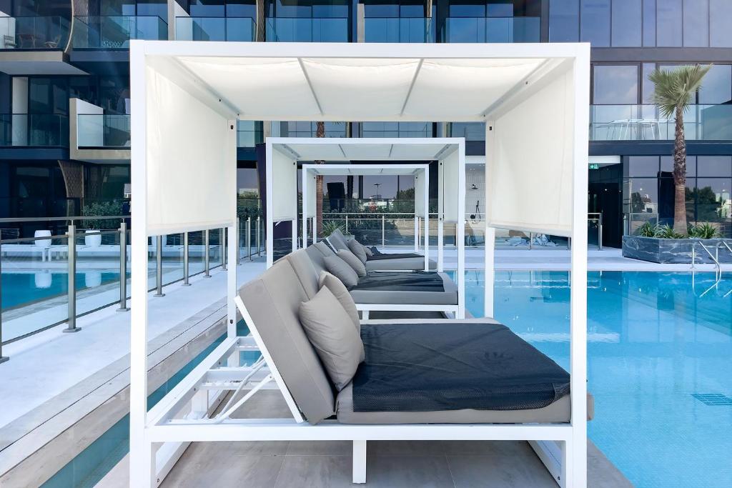 Excellent apartments in Binghatti Crescent