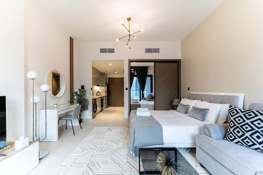 Summer Promo! Exclusive Offer - Burj Khalifa View!