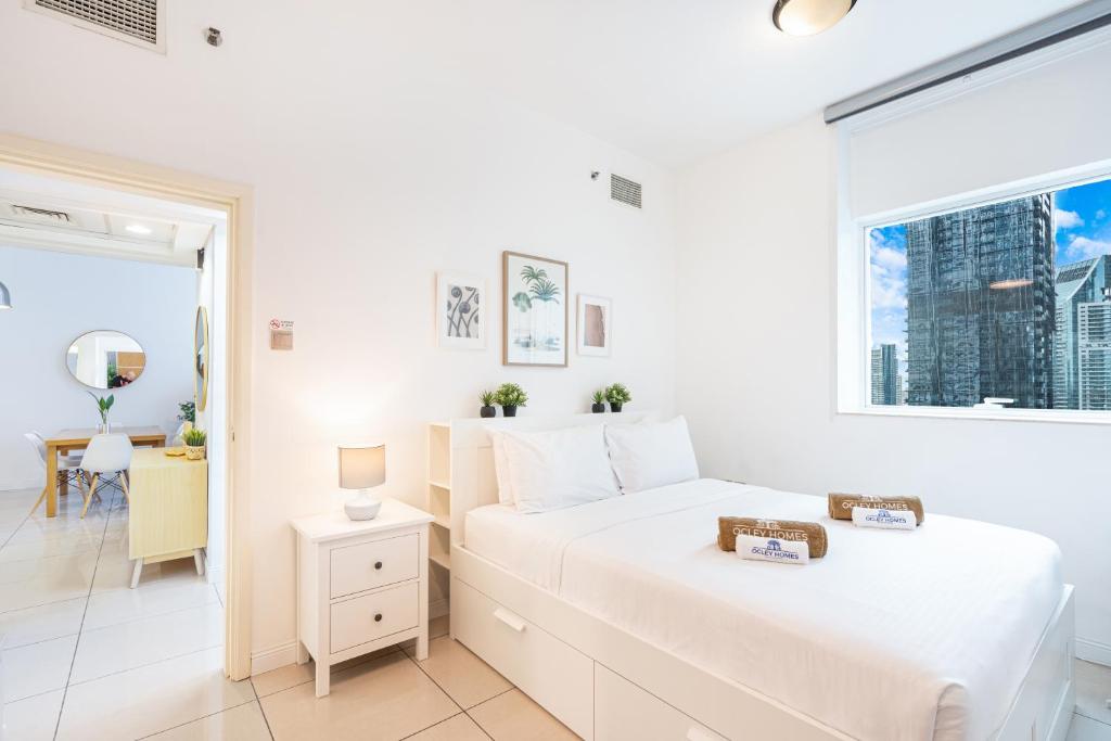 Beautiful Home at the Heart of Marina