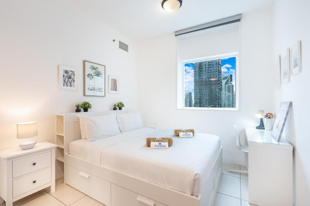 Beautiful Home at the Heart of Marina