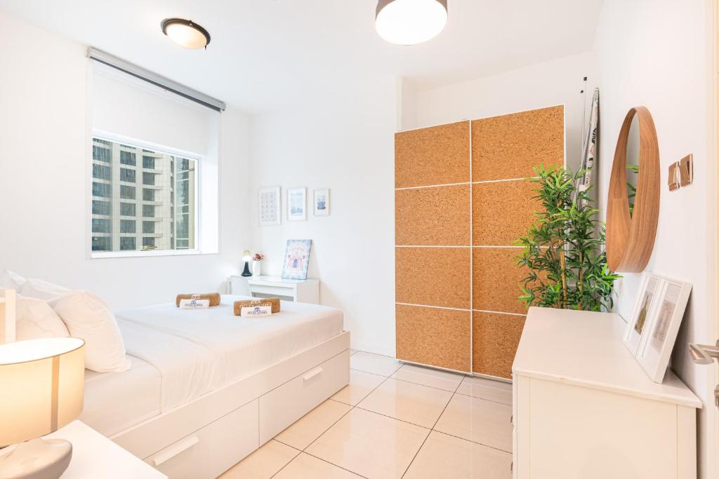 Beautiful Home at the Heart of Marina