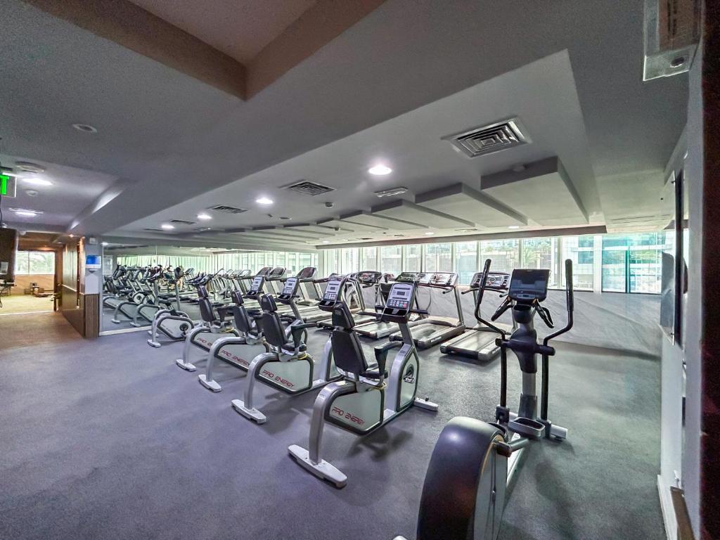 Beautiful Home at the Heart of Marina