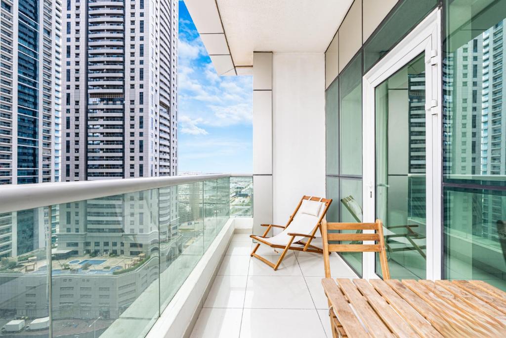 Beautiful Home at the Heart of Marina