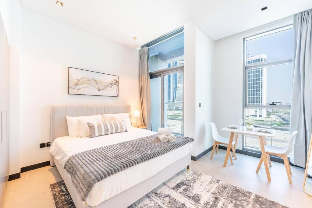 Hot Summer Deal! Beautiful Studio in 15 Northside