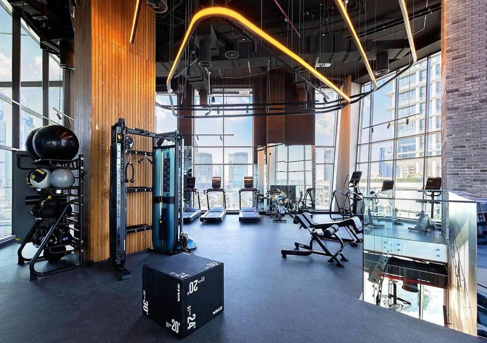 Hot Summer Deal! Beautiful Studio in 15 Northside