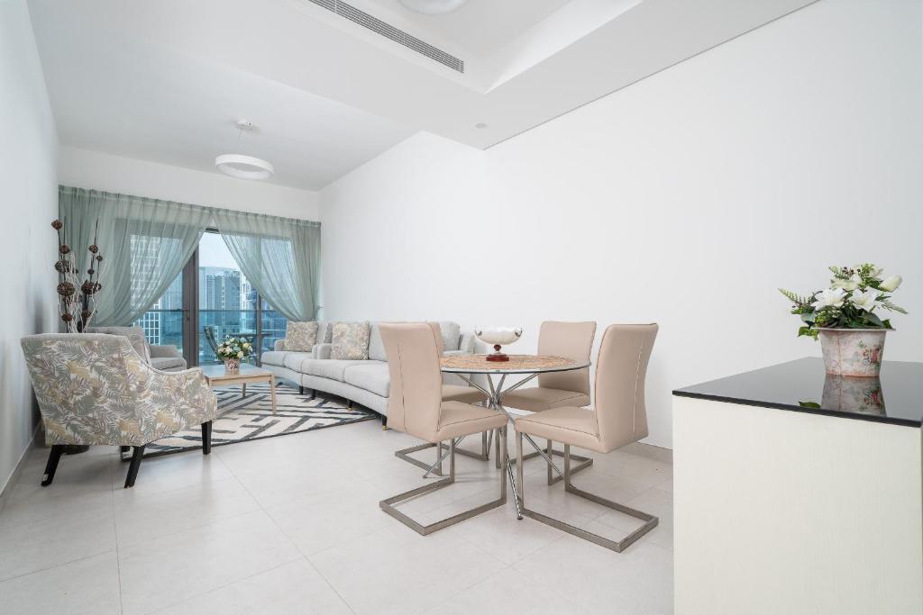 هتل اَل اِچ وِکِی - فول کَنال ویو ۲ بِدرومز این دِ بی - ALH Vacay - Full Canal View 2 Bedrooms in The Bay