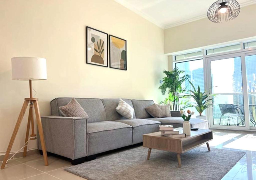 هتل نیو مینیمل کلاسیک 1-بد دی ام سی سی مترو - NEW Minimal Classic 1-Bed DMCC metro