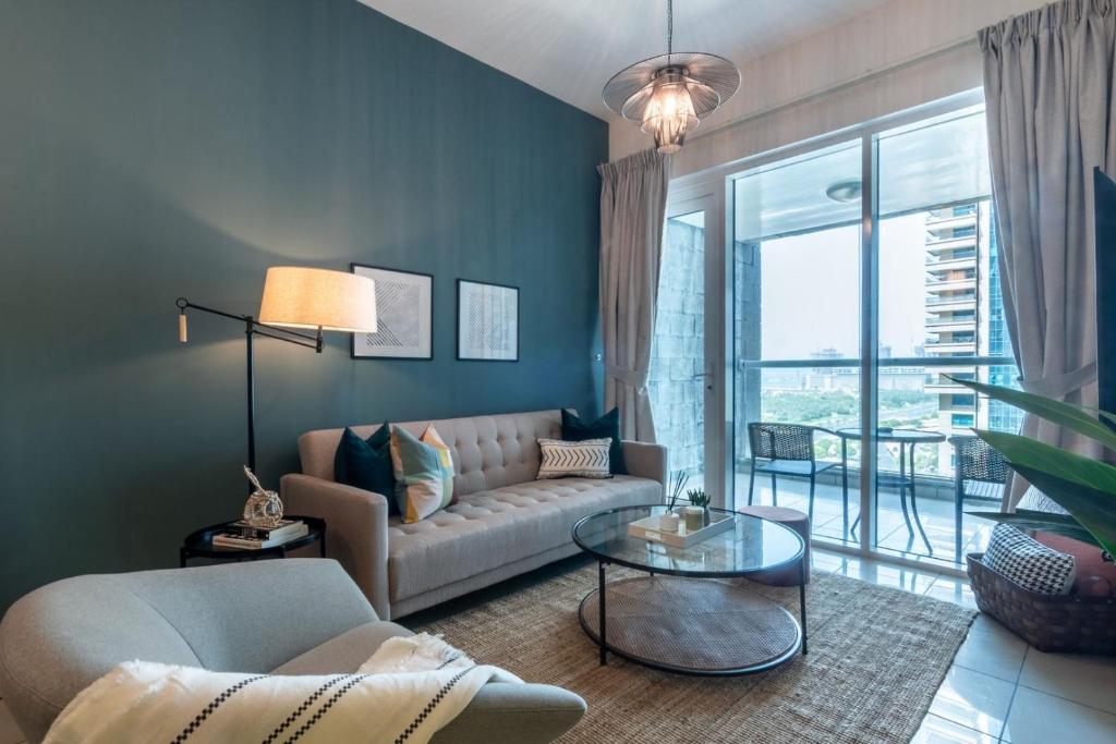 هتل گست ردی - اَس رفلکسیونز نا مارینا دو دبی - GuestReady - As Reflexões na Marina do Dubai