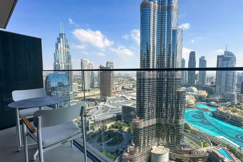 هتل برج خلیفه ویو - لاکچری 2بر این داون تاون - Burj Khalifa View - Luxury 2br In Downtown