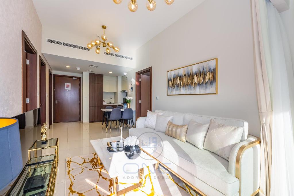 هتل اِلِگَنت 2 بی آر @ نِیر دَنتَون و/ لَرج تِرَس و کَنال ویو - Elegant 2 BR @ near Downtown w/ Large Terrace & Canal View