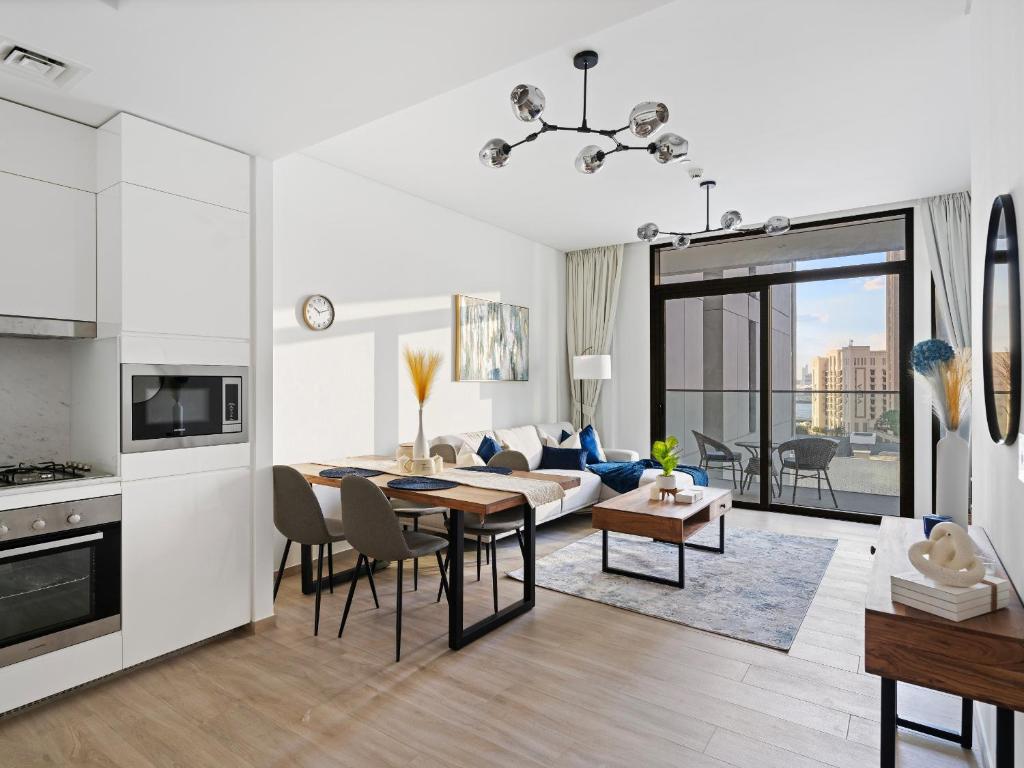 هتل چارمین 1 بی دی آر این پالس رزدنس - کریک هاربر - Charming 1BDR In Palace Residence - Creek Harbor
