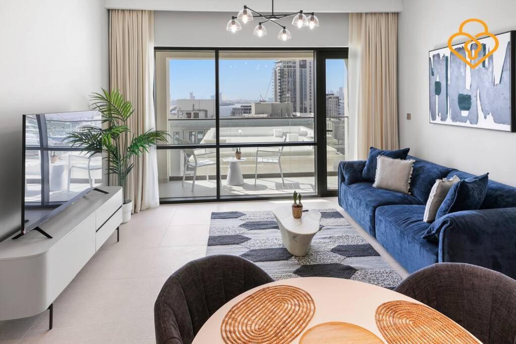 هتل کیزپلیس بیوتیفول 1 بی آر اپت ویدا ریزیدنسز، کریک هاربر - Keysplease Beautiful 1 BR Apt Vida Residences, Creek Harbour