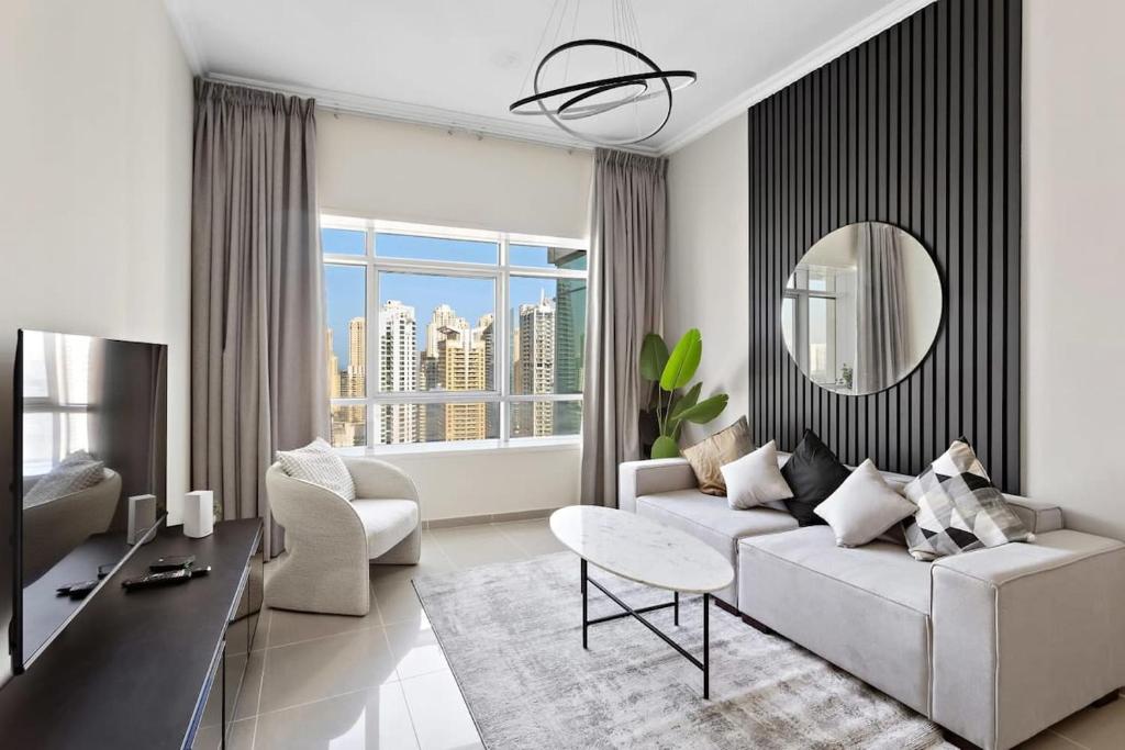 هتل سیلک هاوس لوکجریس 1بی دی آر این جی ال تی وید سیتی ویو - Silkhaus Luxurious 1BDR in JLT with City View