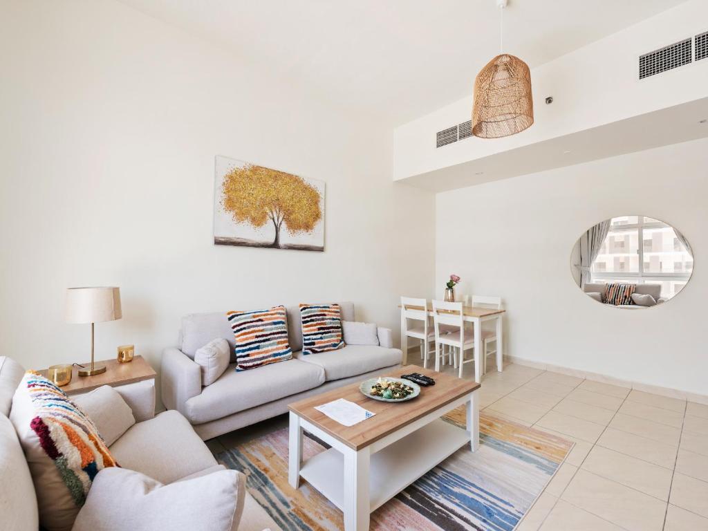هتل برند نیو 2 بد روم این لا فونتانا - 205 - Brand New 2 Bedroom in La Fontana - 205