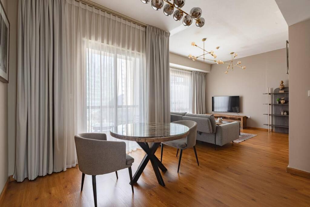 هتل بیوتیفول 1 بد روم بای د بیچ - Beautiful 1 bedroom by the beach