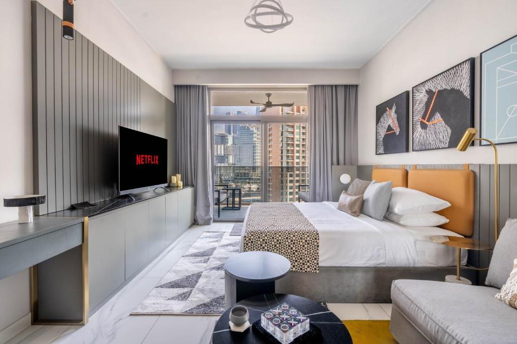 هتل گست ردی - دبی سرنیتی ویت کانال ویو - GuestReady - Dubai Serenity with Canal View
