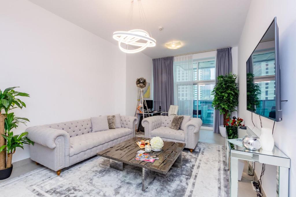هتل وای کی - مدرن 2BD در مارینا نزدیک ساحل - VayK - Modern 2BD in the Marina near Beach