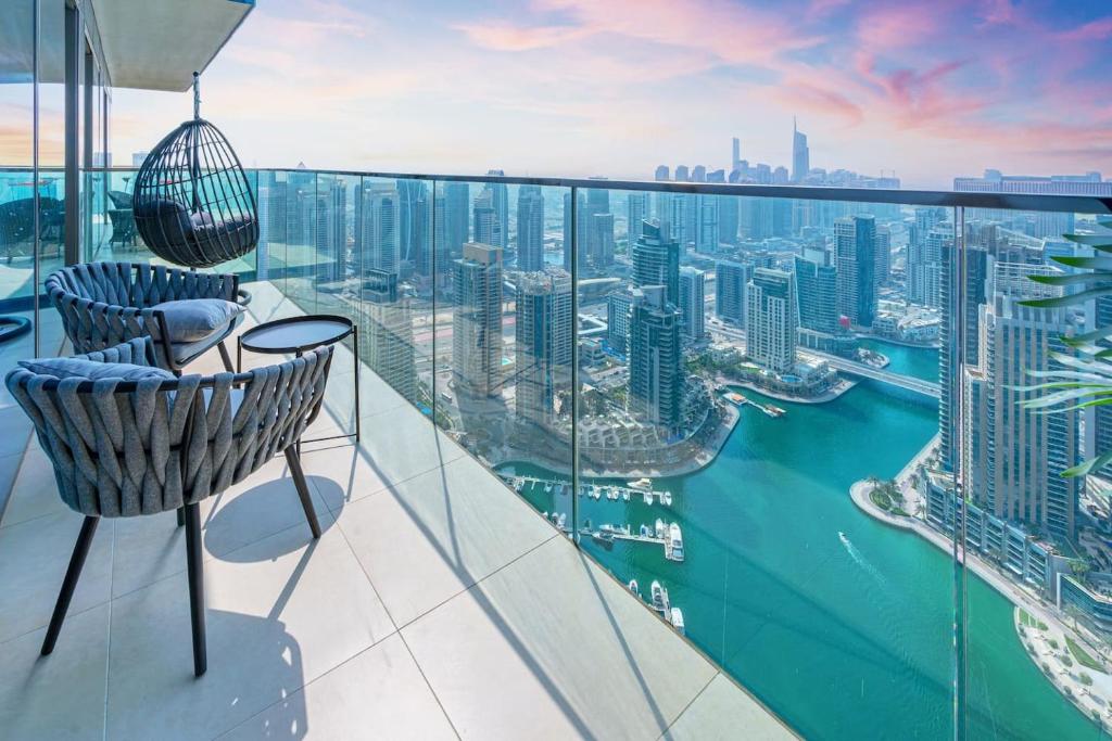 هتل لاکس 1بی آر مارینا اند سی ویو-50ث فلور! بست پولز - Lux 1br Marina & Seaview-50th Floor! Best Pools