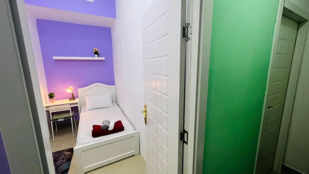 هتل سپریت پارتیشن روم این تکوم / بارشا هایتس Seperate Partition Room in Tecom / Barsha Heights