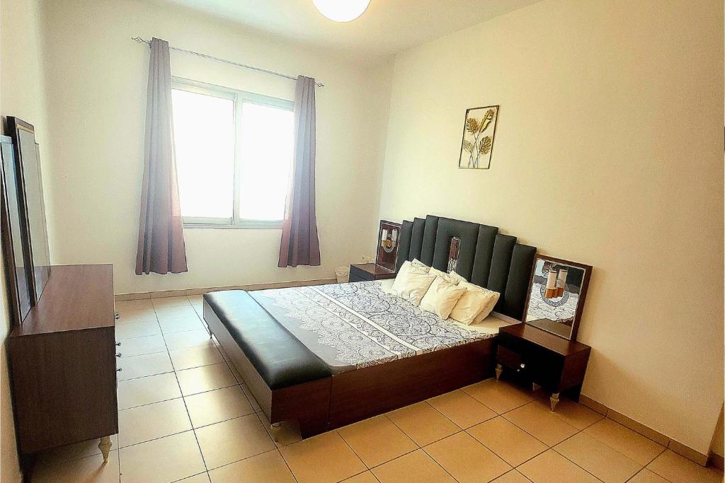 هتل فولی فرنیشد هیوژ وان بی اچ کی آی ام پی زی - Fully furnished Huge 1BHK IMPZ