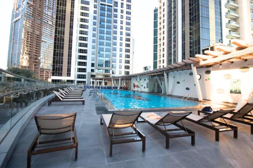 هتل وست هایتس 1 - وکیشنر - West Heights 1 - Vacationer