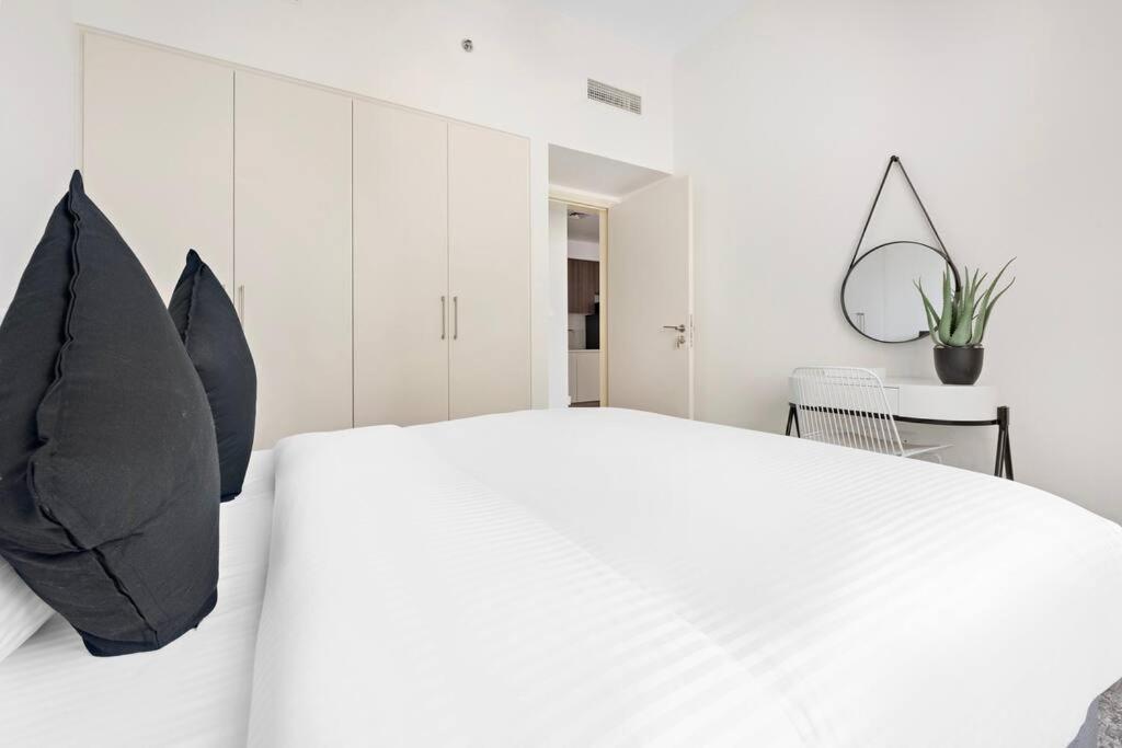 هتل کوزی 1بی آر ائت پارک هایتز 2 تی 2 - Cozy 1BR at Park Heights 2 T2