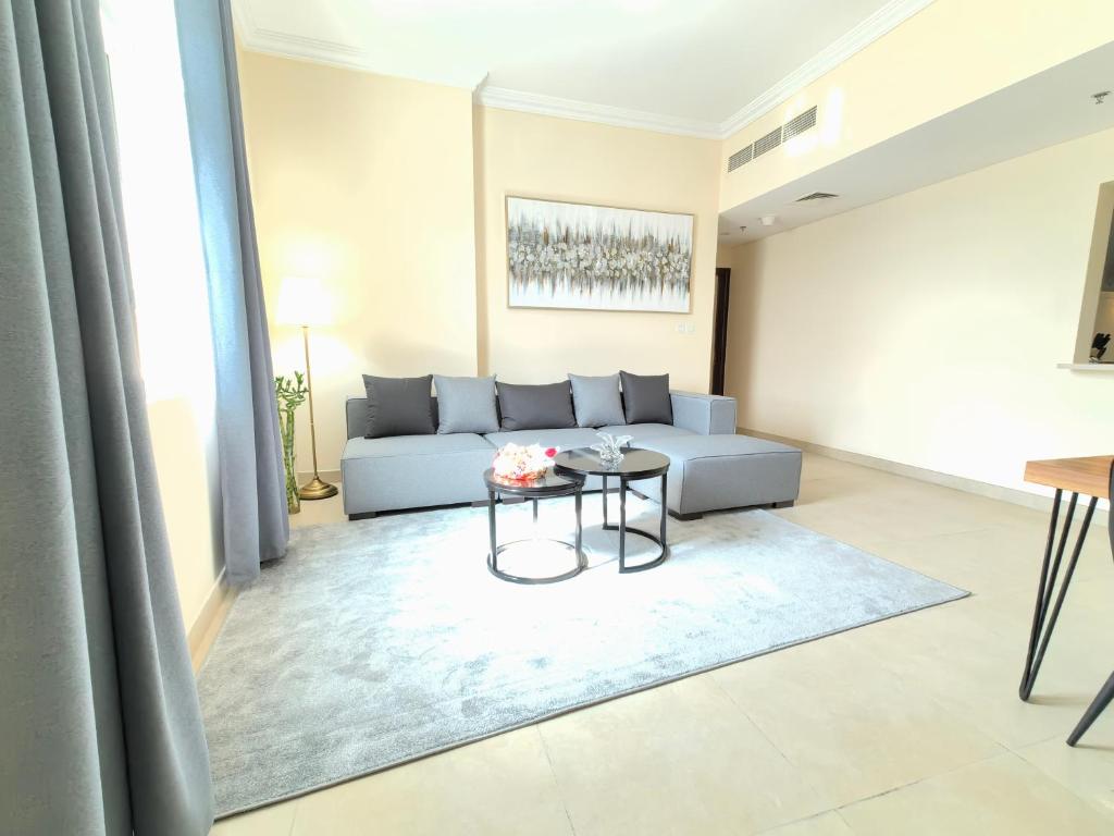 هتل جی وی سی هالیدی هوم - JVC Holiday Home